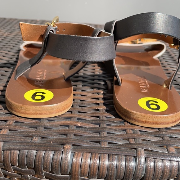 Shoes with Green Stones Size 9 - Picture 5 of 16